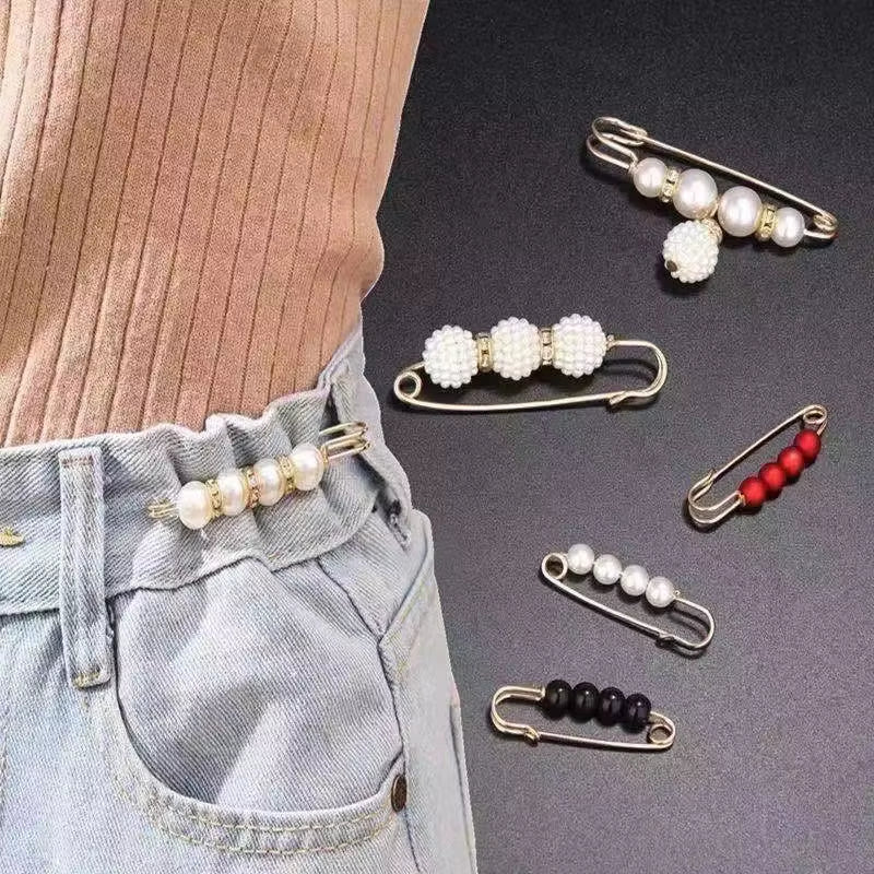 New Pearls Pin Brooch for Women Waist Tighting Clip Safety Pin Brooch Sweater Cardigan Buckle Brooches Jewelry Gift